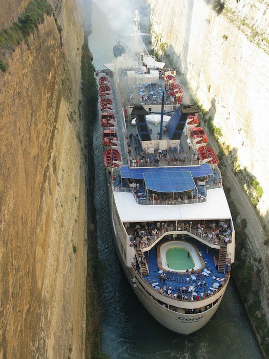 Коринфский канал: тысячелетний долгострой (Греция)